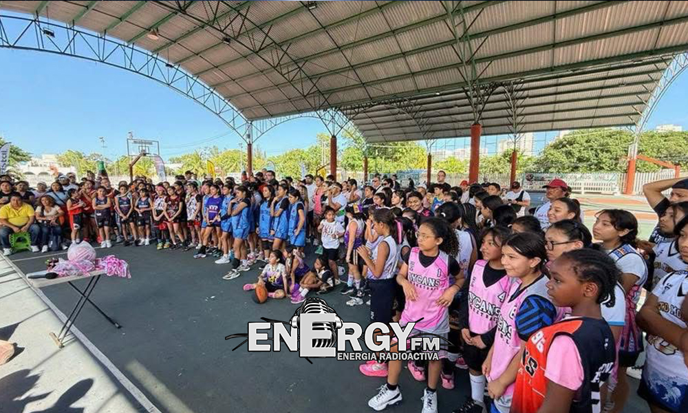 El Domo del Jacinto Canek y gimnasio Kuchil Baxal, vibraron con la fiesta del torneo femenil de baloncesto ‘Adelitas’