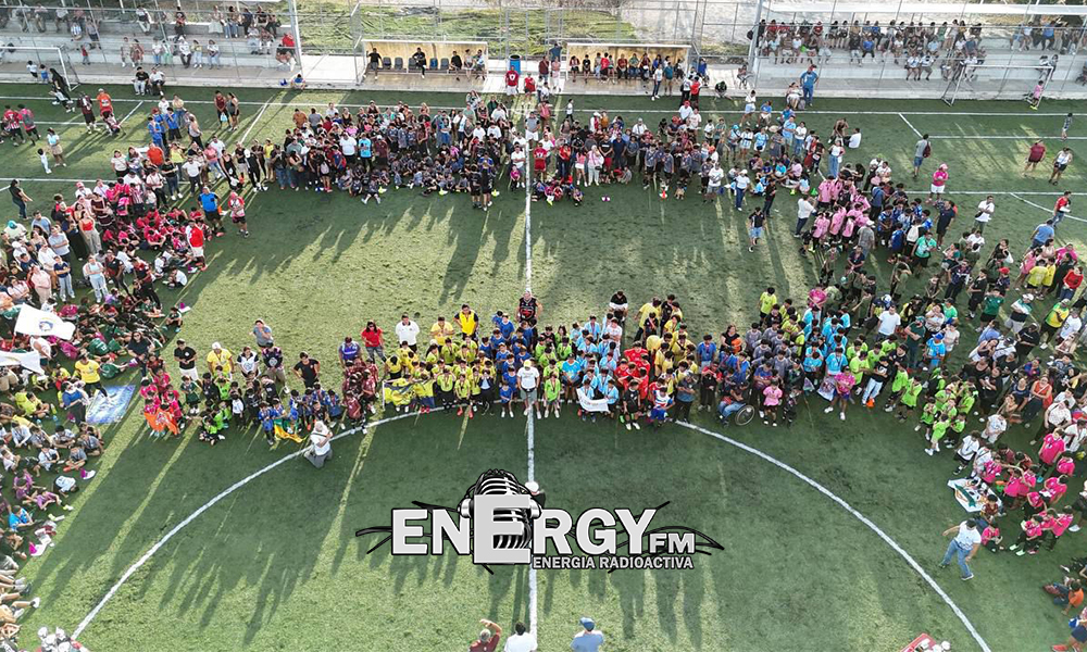 Con gran éxito concluye el Torneo Interregiones de Fútbol; Alejandro Luna López encabeza premiación